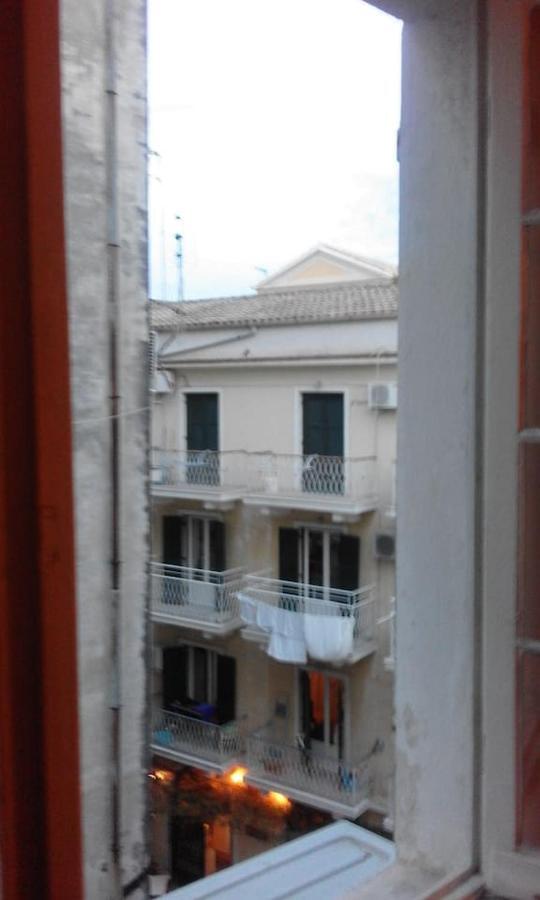 Private Room In The Center Of Corfu Old Town Bagian luar foto